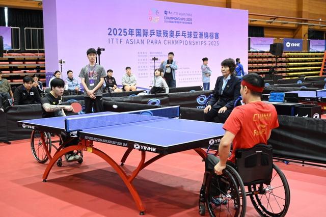 AA, 年国际乒联 AA, 年国际乒联